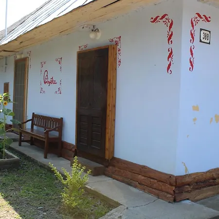 Holiday home Nevsedni Ubytovani Jako U Babicky Ve Stylu 60.let